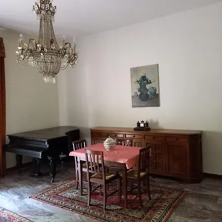 Bello E Luminoso פירנצה